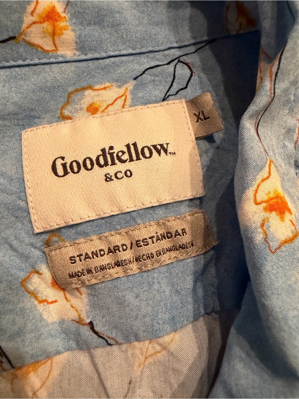 Goodfellow & Co XL Button Up - Picture 3 of 3